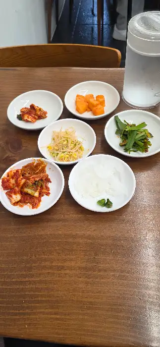 다양한 밑반찬
