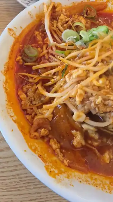 삼동소바 동탄점 외관 및 주변 풍경