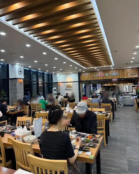 화덕에서 구워져 나온 생선구이