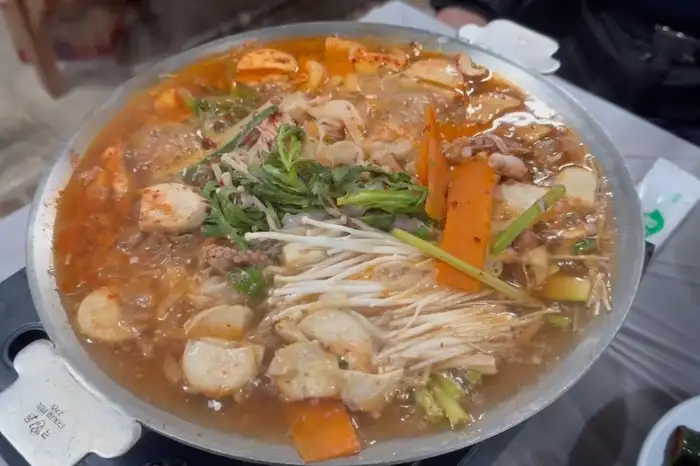 상록수회관 묵은지 닭도리탕