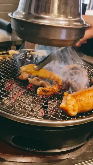 광명대창집 입구와 내부 모습