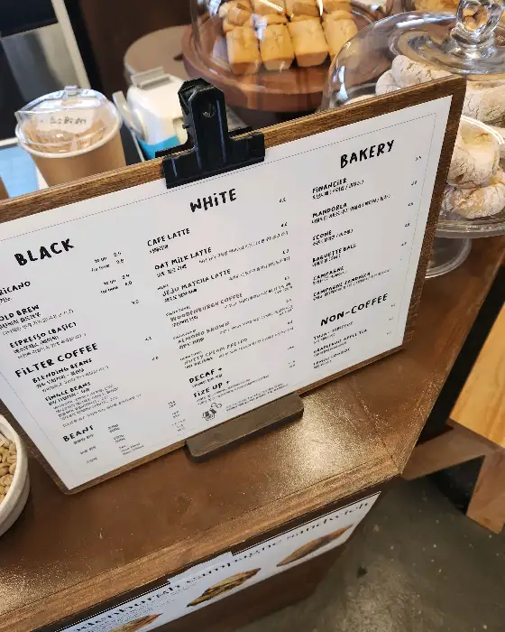 카페 메뉴판