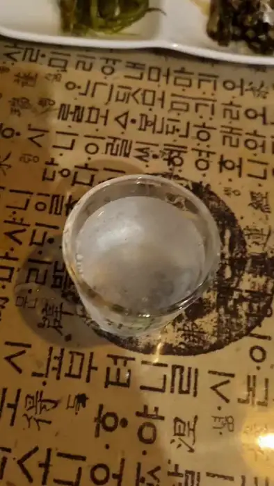 주막 내부 테이블