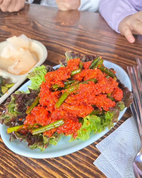 비빔막국수의 모습