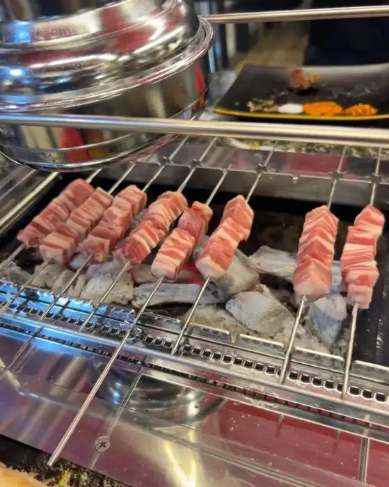 잘 익어가는 양꼬치