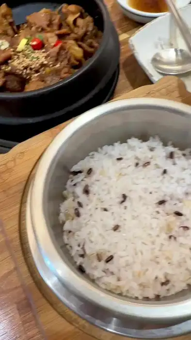 갓 지은 밥