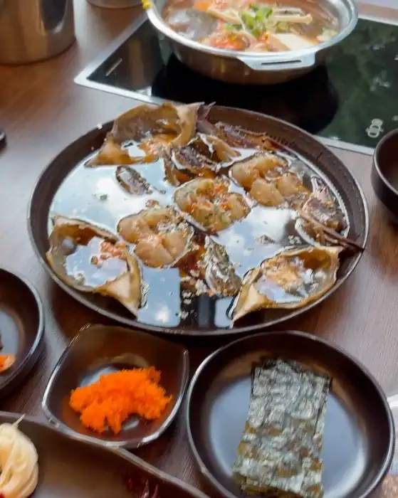 간장게장, 밥, 김, 날치알
