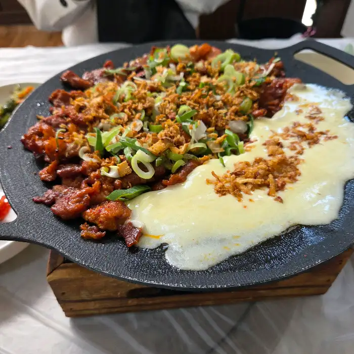 치즈 녹인 연탄 불고기