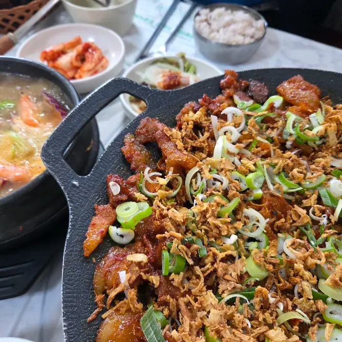 불고기와 된장찌개