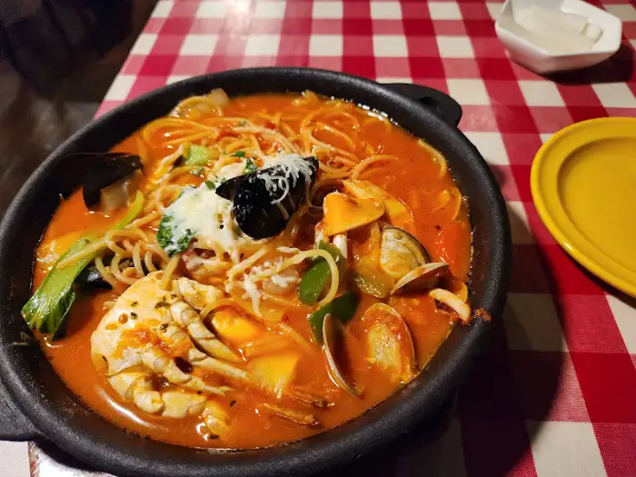 해산물 토마토 파스타 클로즈업 사진