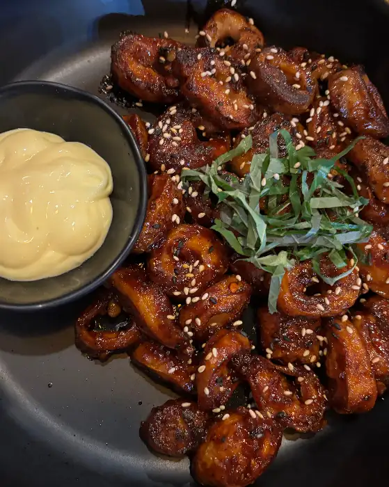 먹음직스러운 오돌뼈