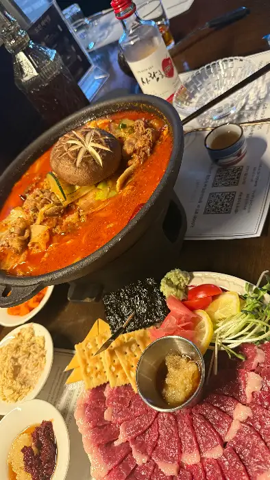 푸짐한 차돌짬뽕