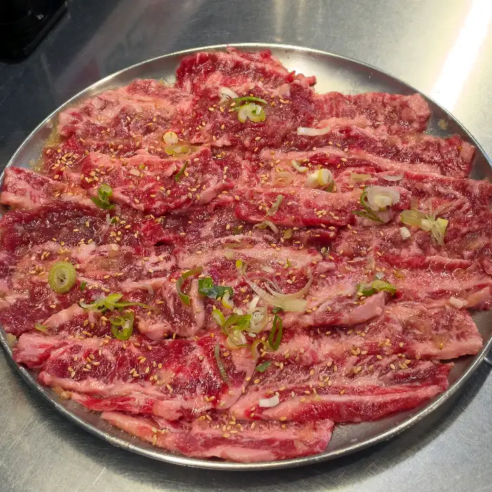 다양한 부위의 신선한 갈비살