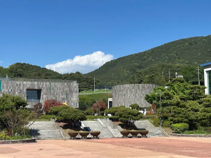 건물 외부 모습