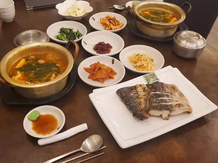 푸짐한 한상차림