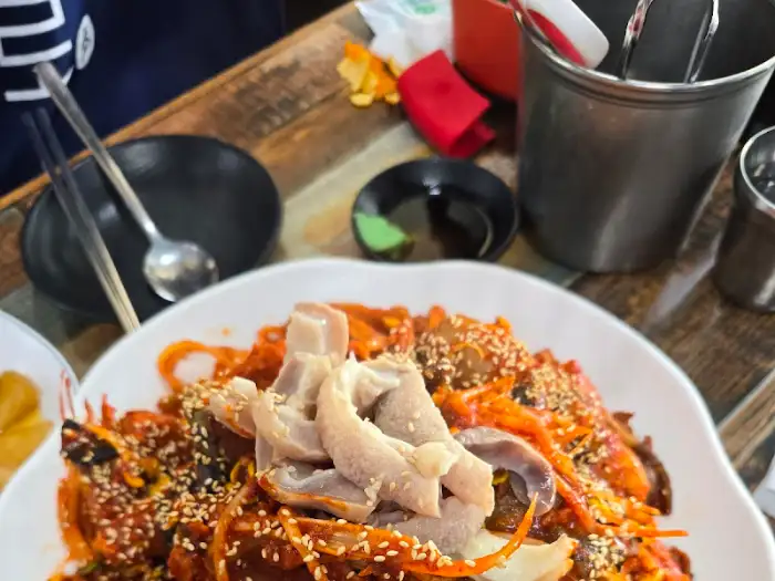 아귀찜의 신선하고 부드러운 살점