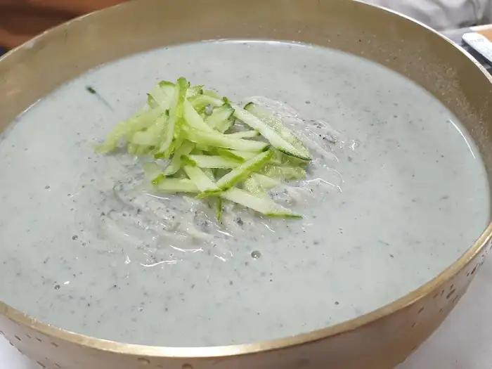 부드러운 콩국수
