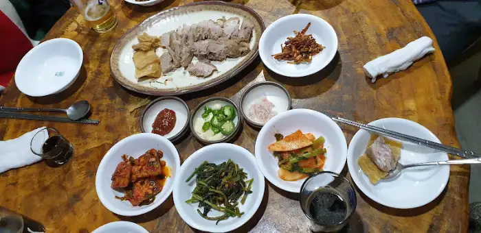 다양한 밑반찬