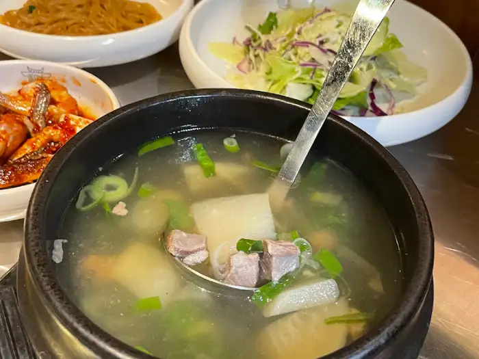 화우 서대문역본점 소고기무국