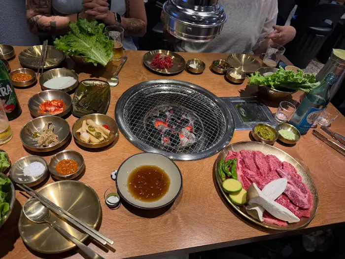 우겹다짐 숯불구이 한상차림