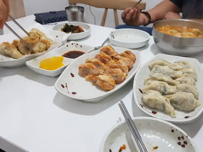 다양한 만두 요리