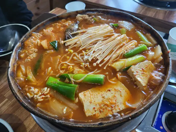 동태찌개 근접 촬영