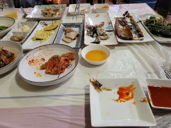 다양한 해산물 요리