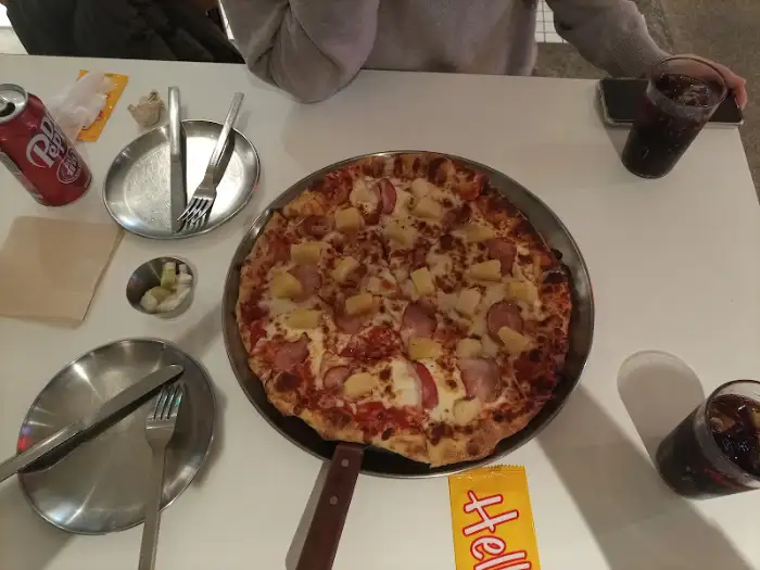 피자 여러 조각