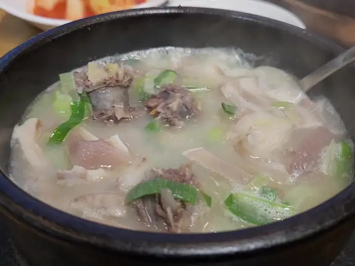 순대국 내부 클로즈업