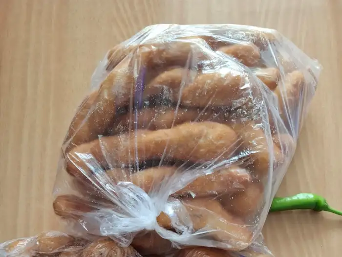 봉지에 담긴 꽈배기