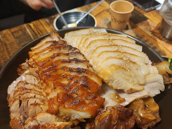 화덕 족발과 보쌈