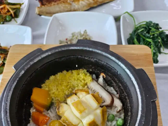 돌솥밥과 게장