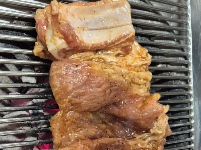 돼지갈비 근접 촬영