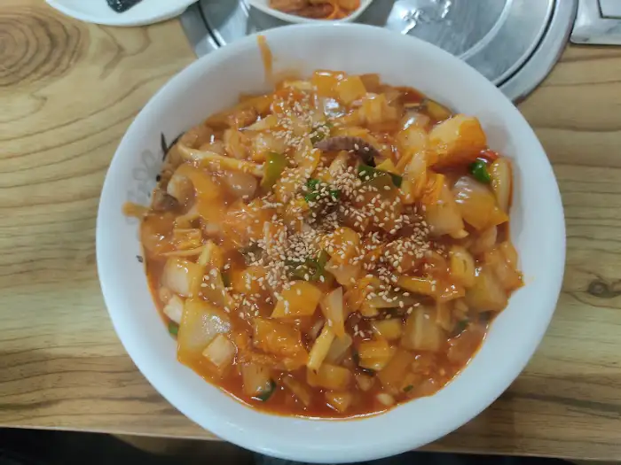 간짜장 비벼진 모습