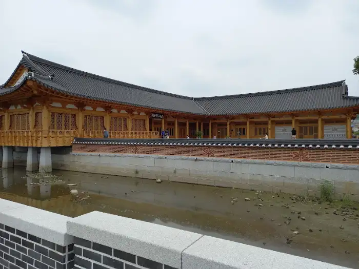 연화정 건물