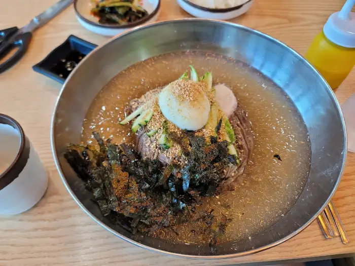 메밀국수 한 그릇 클로즈업