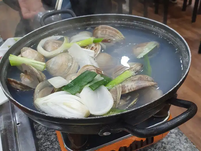 따뜻한 조개탕