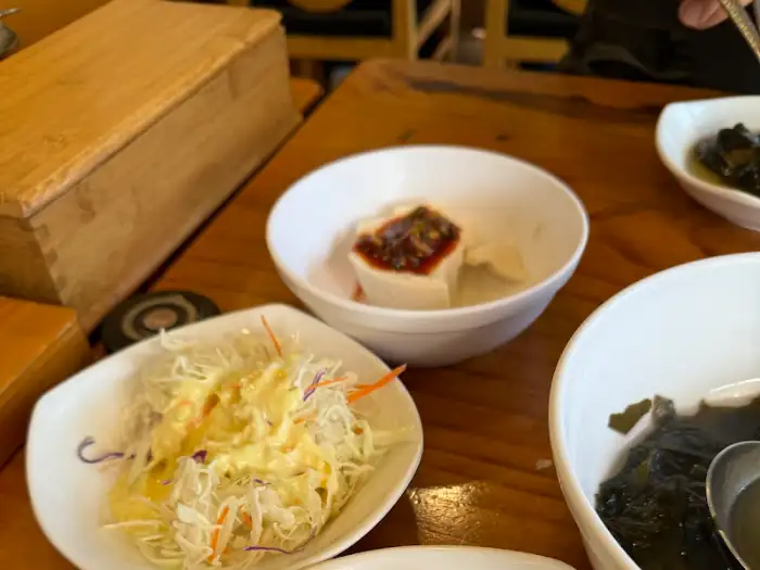 밑반찬 구성