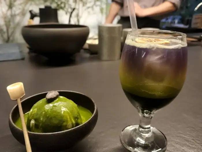 말차 아이스크림과 음료