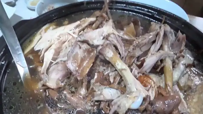 능이백숙 솥