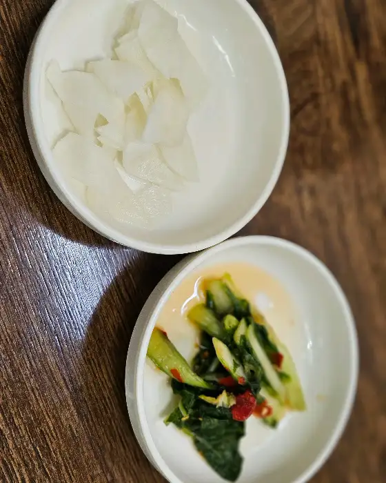 정인면옥 기본 반찬