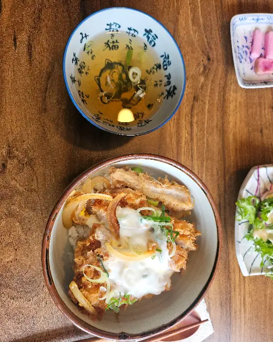 바삭하고 부드러운 돈까스