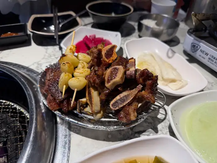 잘 구워진 LA갈비