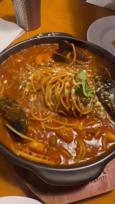 쉬림프 오븐 토마토 파스타