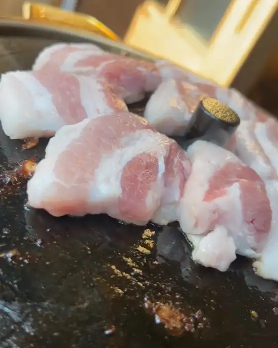 신선한 삼겹살