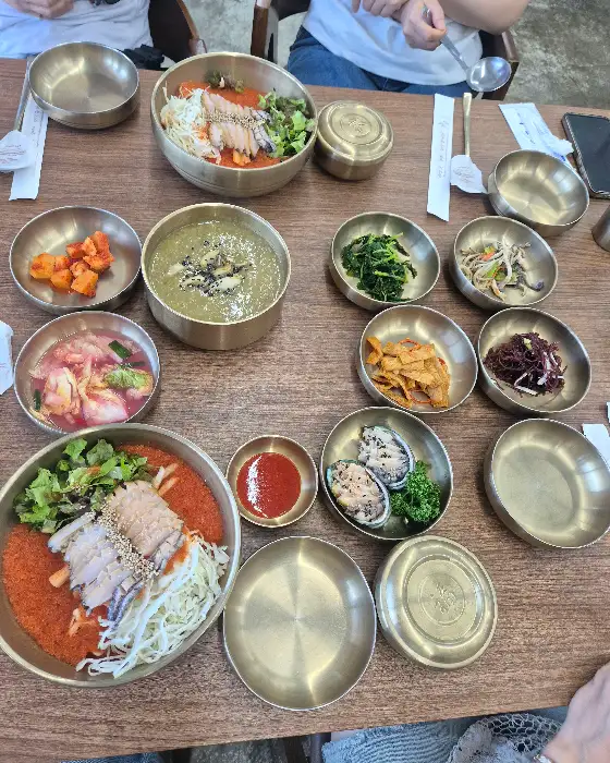 전복 물회 모습