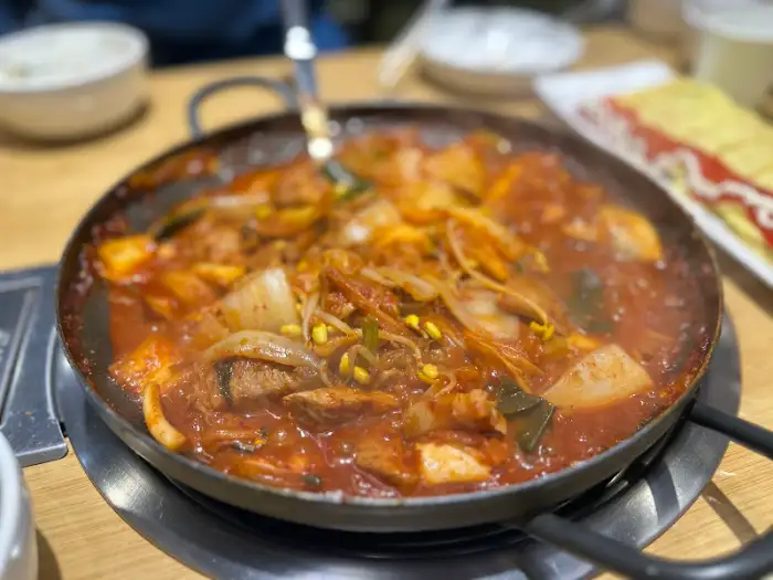 푸짐한 두루치기 비주얼